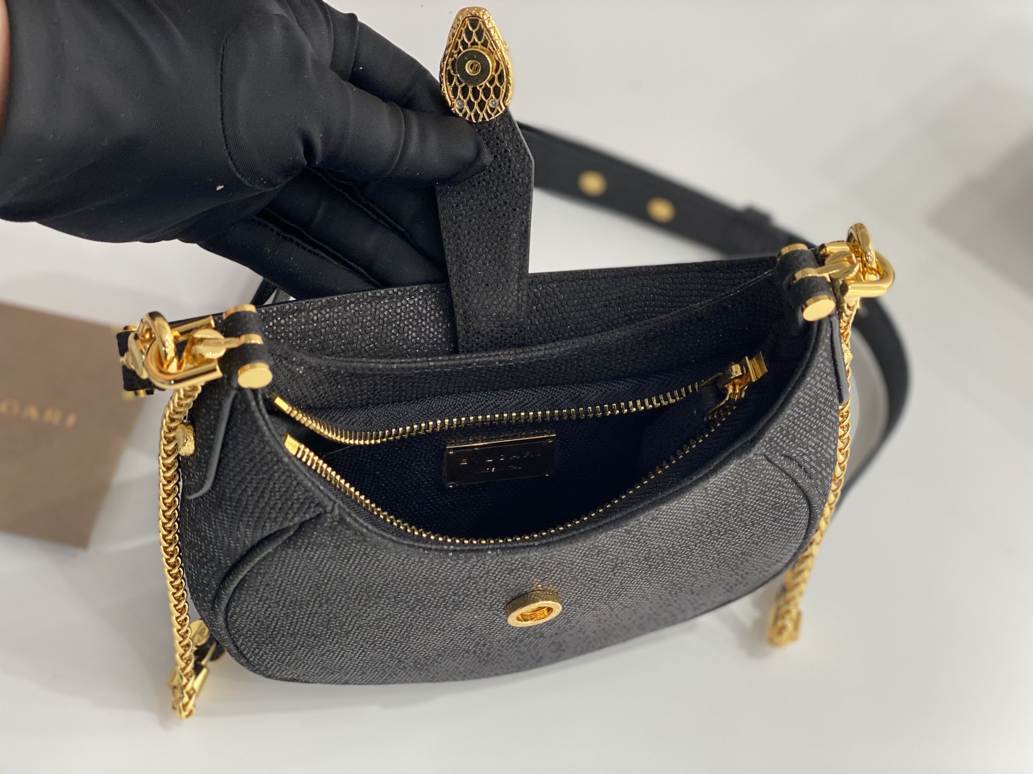 Bvlgari_Serpenti_Ellipse